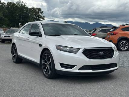 2015 FORD Taurus SHO