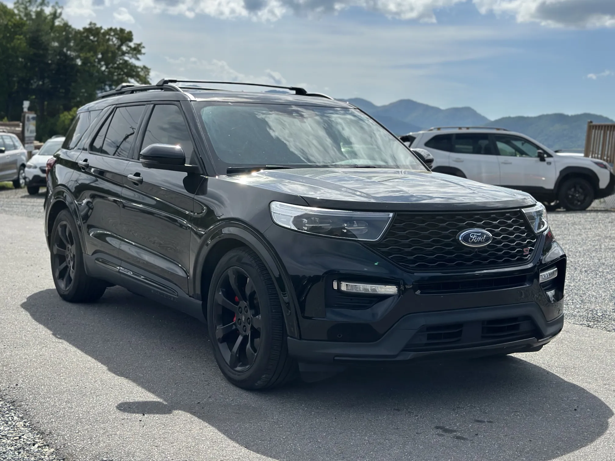 2021 FORD Explorer ST
