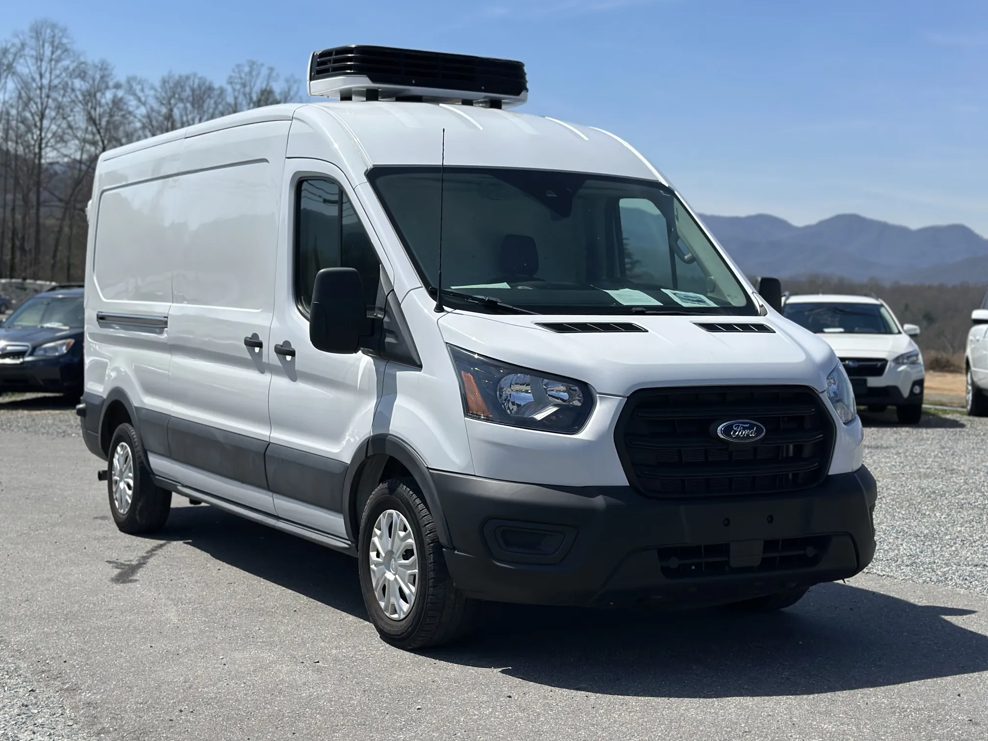 2020 FORD Transit Reefer