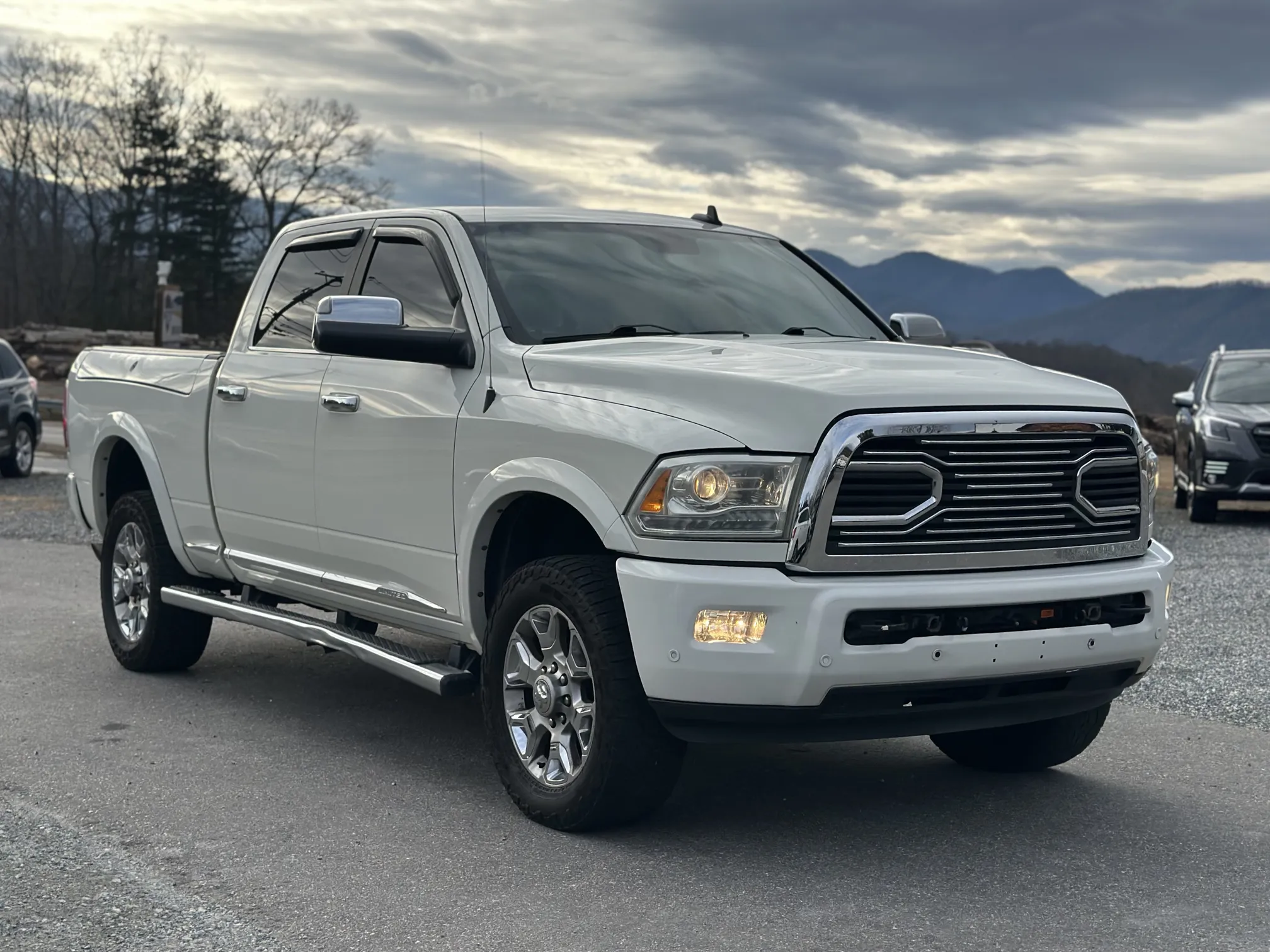 2016 RAM 2500 Laramie Longhorn
