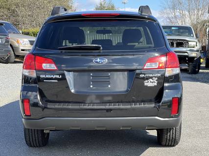 2010 SUBARU Outback Limited
