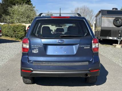 2014 SUBARU Forester 2.5i