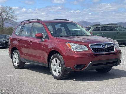 2016 SUBARU Forester 2.5i