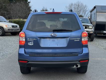 2016 SUBARU Forester Premium