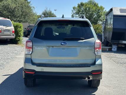 2018 SUBARU Forester Premium