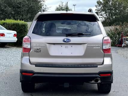 2014 SUBARU Forester