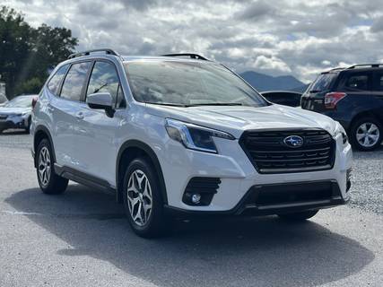 2024 Subaru Forester Premium
