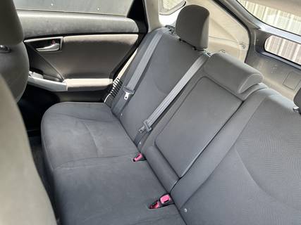 2013 TOYOTA Prius One