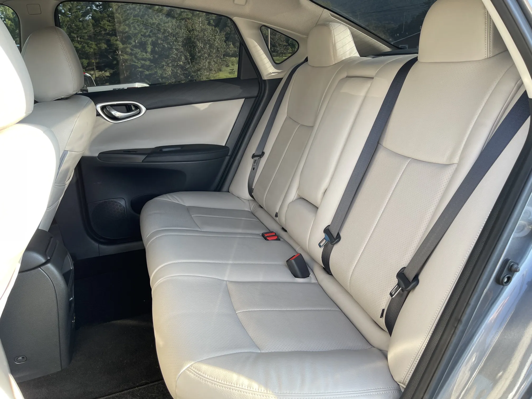 Rear seat
