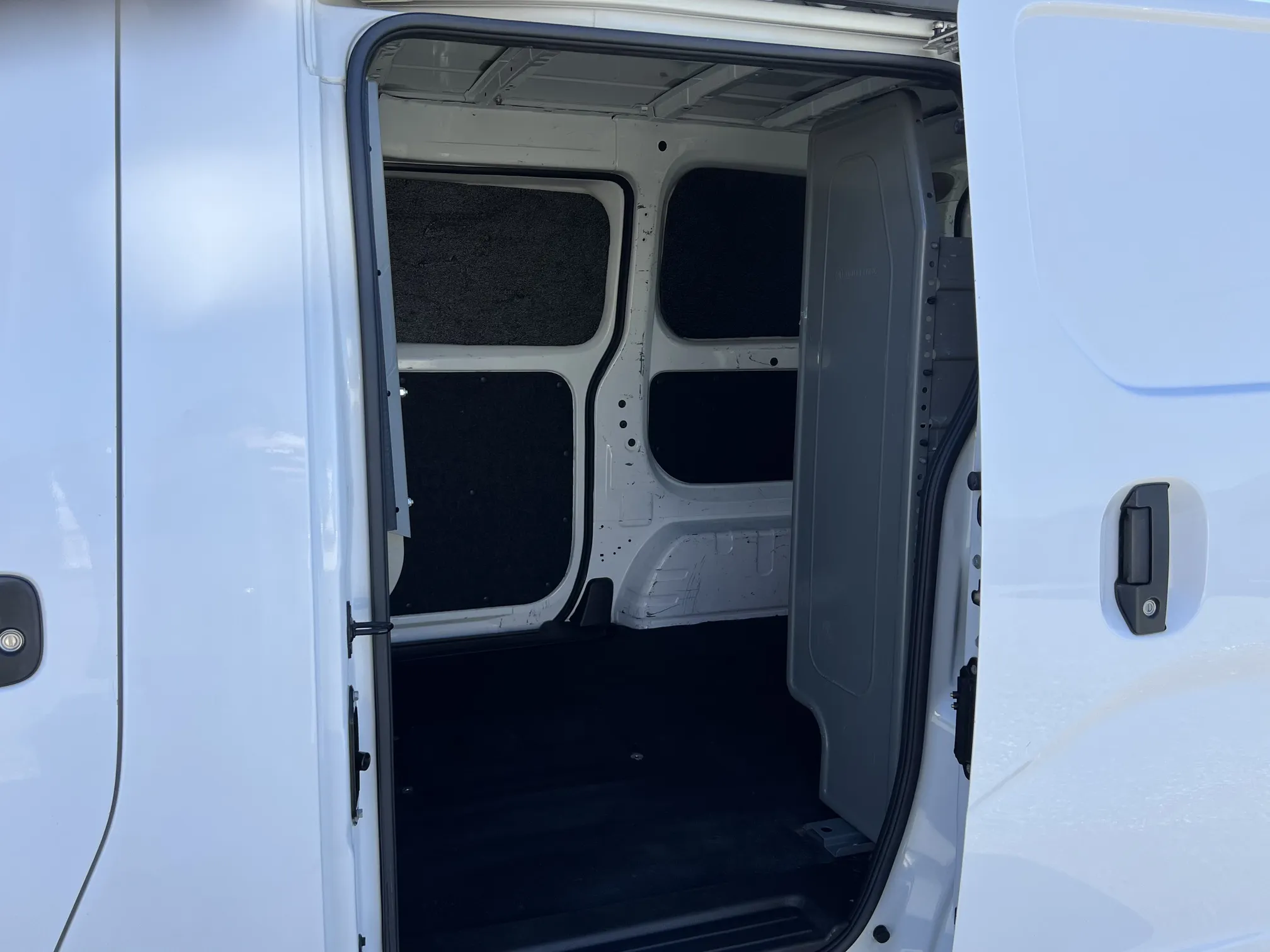 2017 Nissan NV200 S