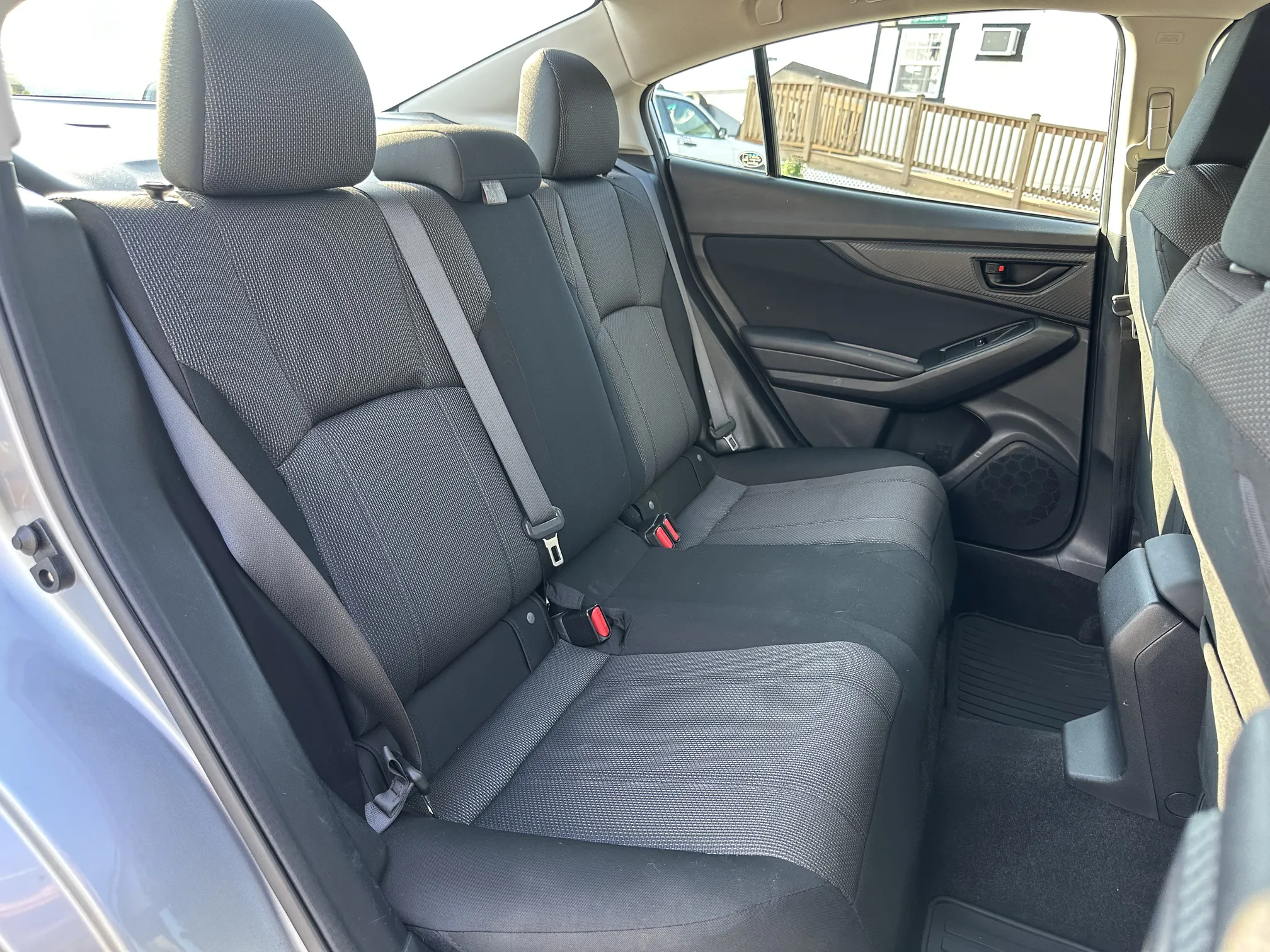 2017 Subaru Impreza Premium - Silver