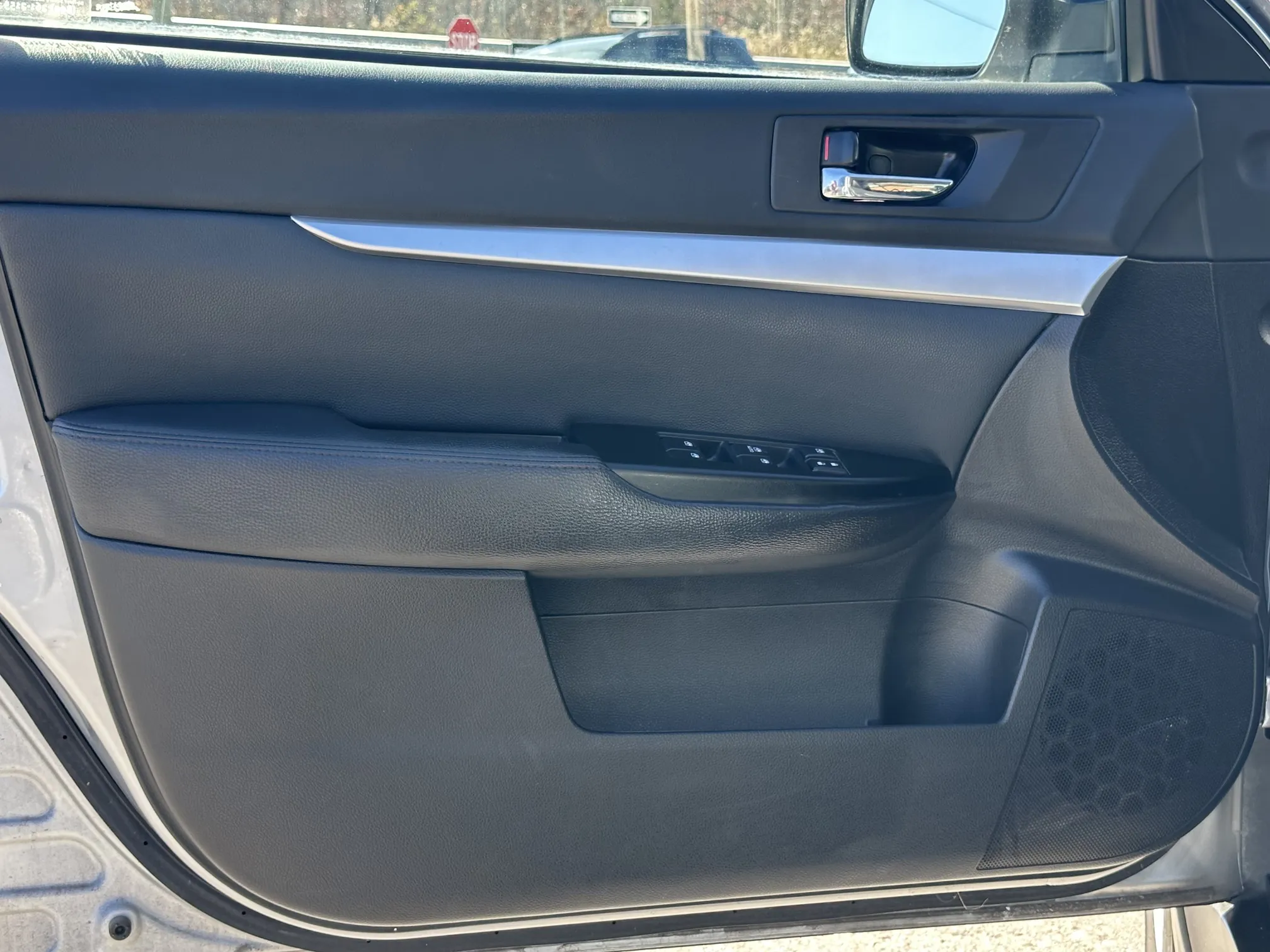 2014 Subaru Outback 6-Speed Manual