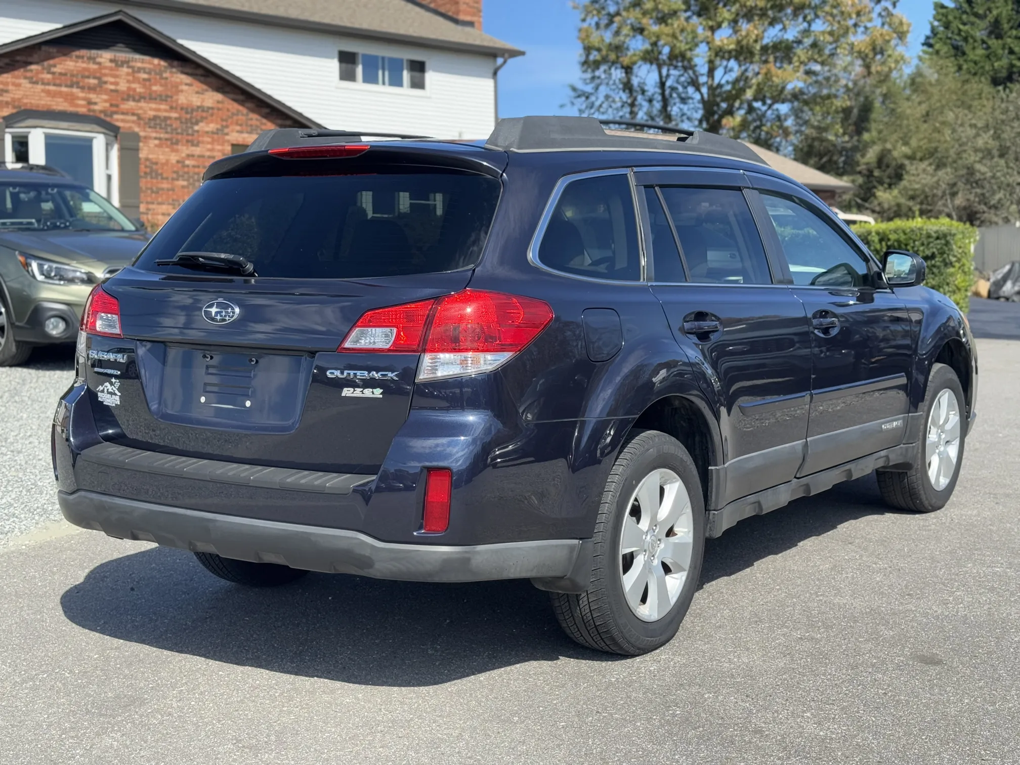 2012 Subaru Outback Premium CLEAN TITLE