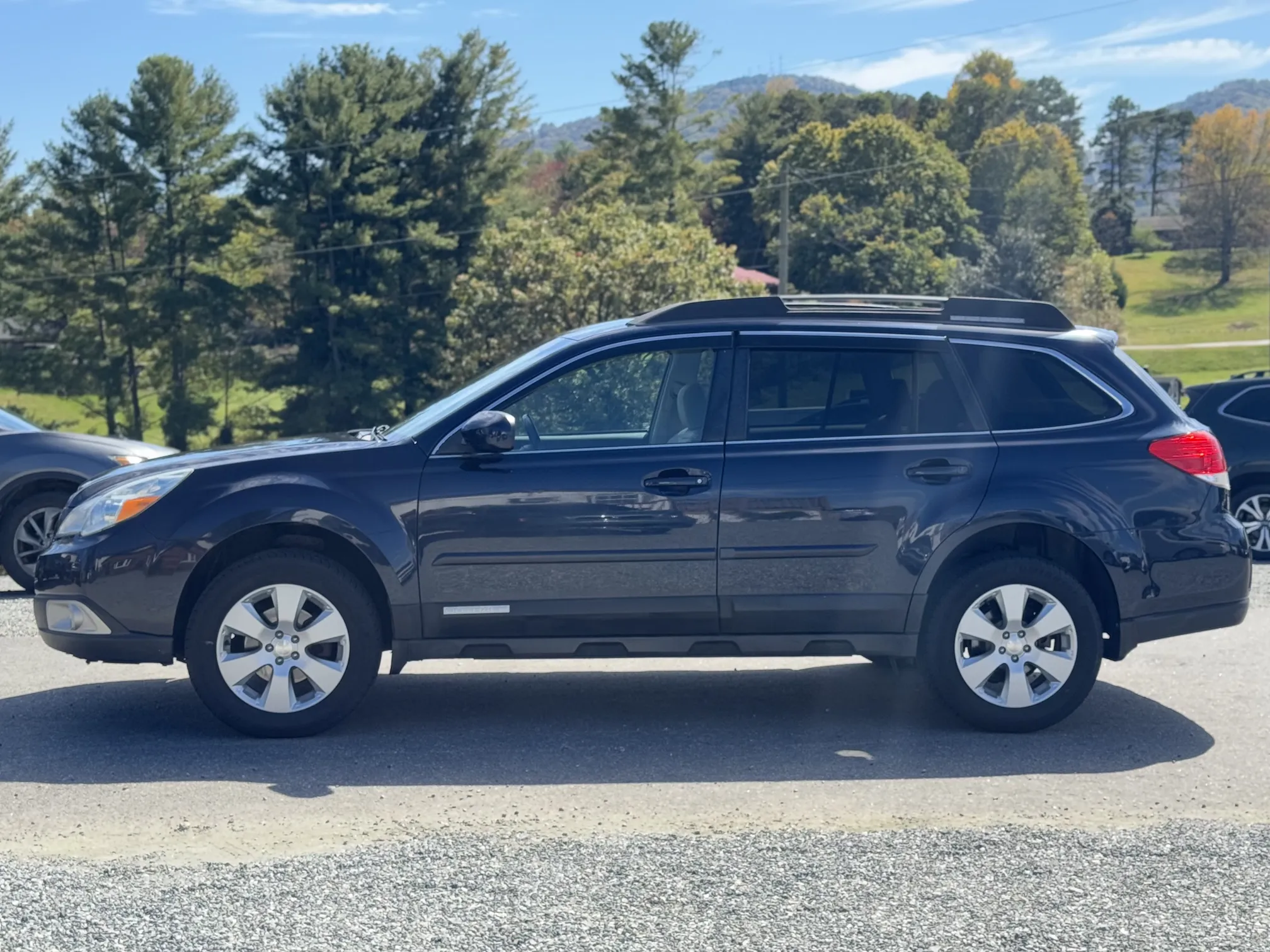 2012 Subaru Outback Premium CLEAN TITLE