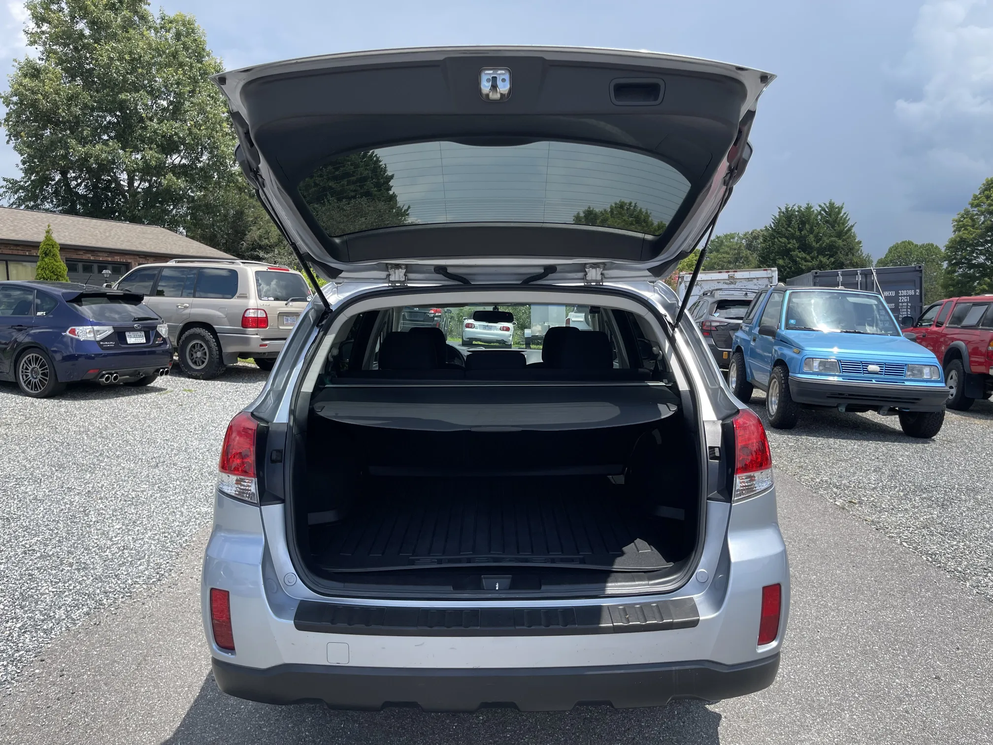 Cargo space