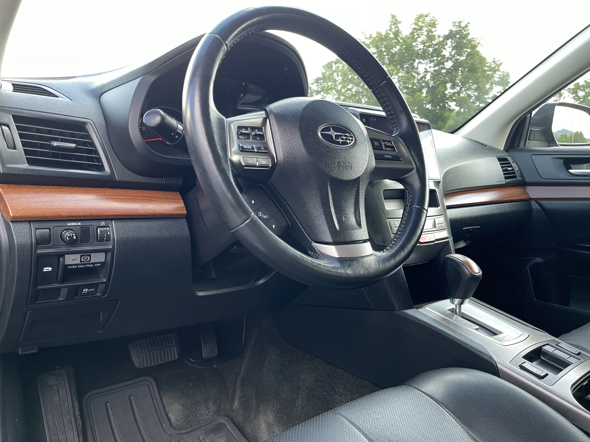 2014 Subaru Outback Limited - Gray