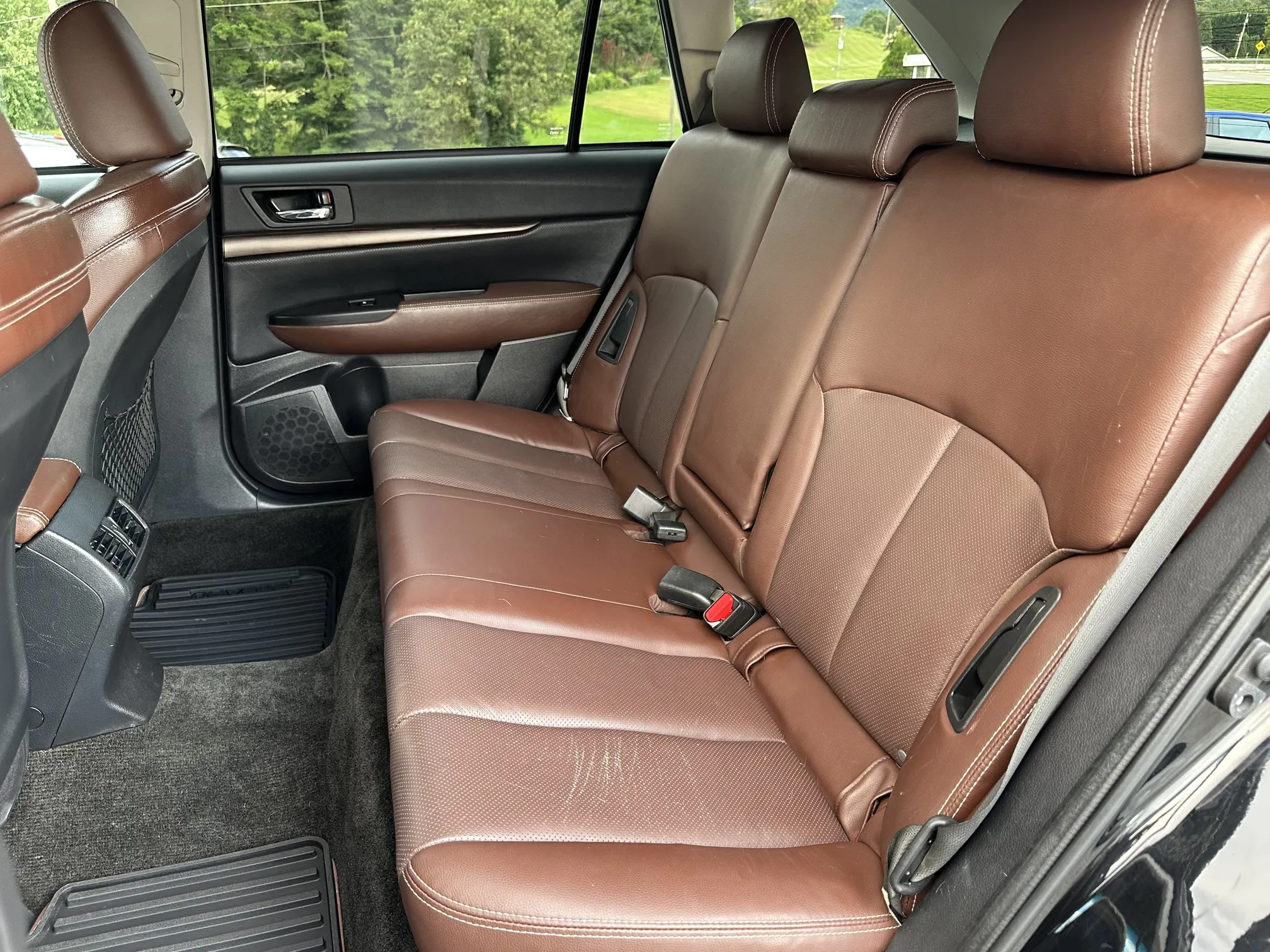 Rear seat