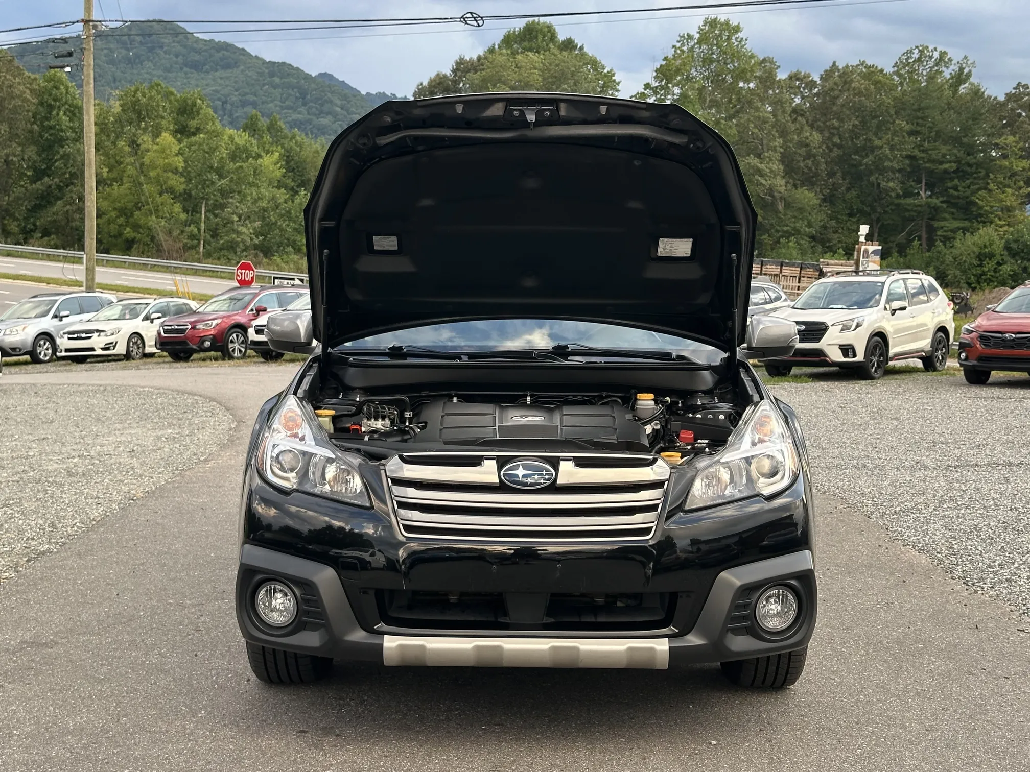 2013 Subaru Outback Touring - Black