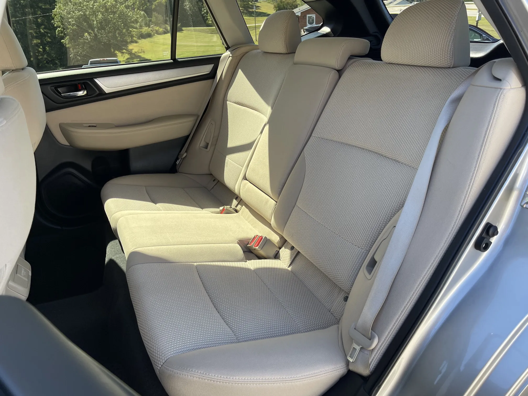 Rear seat