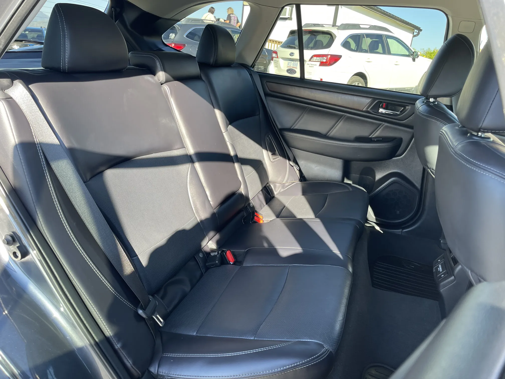 Rear seat