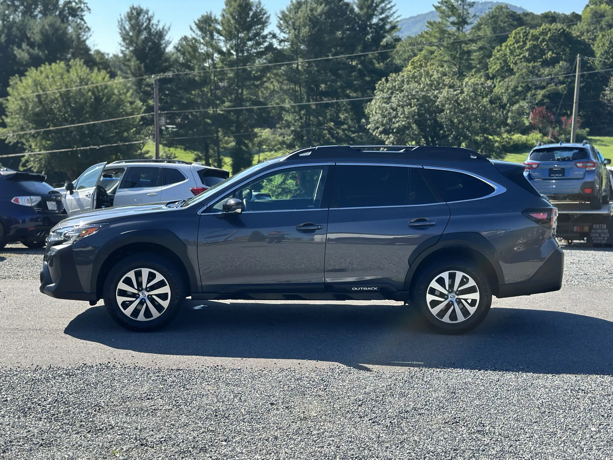 2024 Subaru Outback Premium - Gray