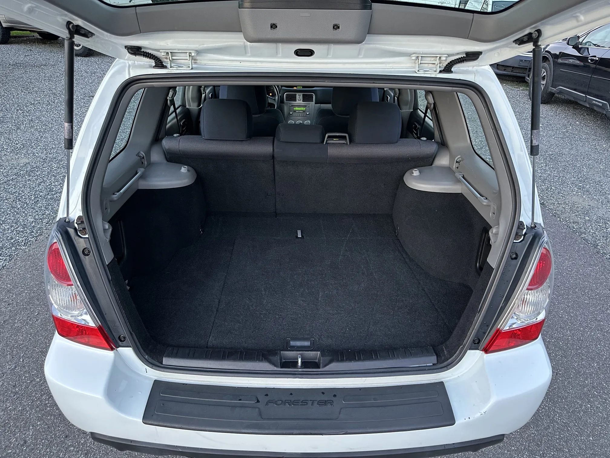 Front entertainment system