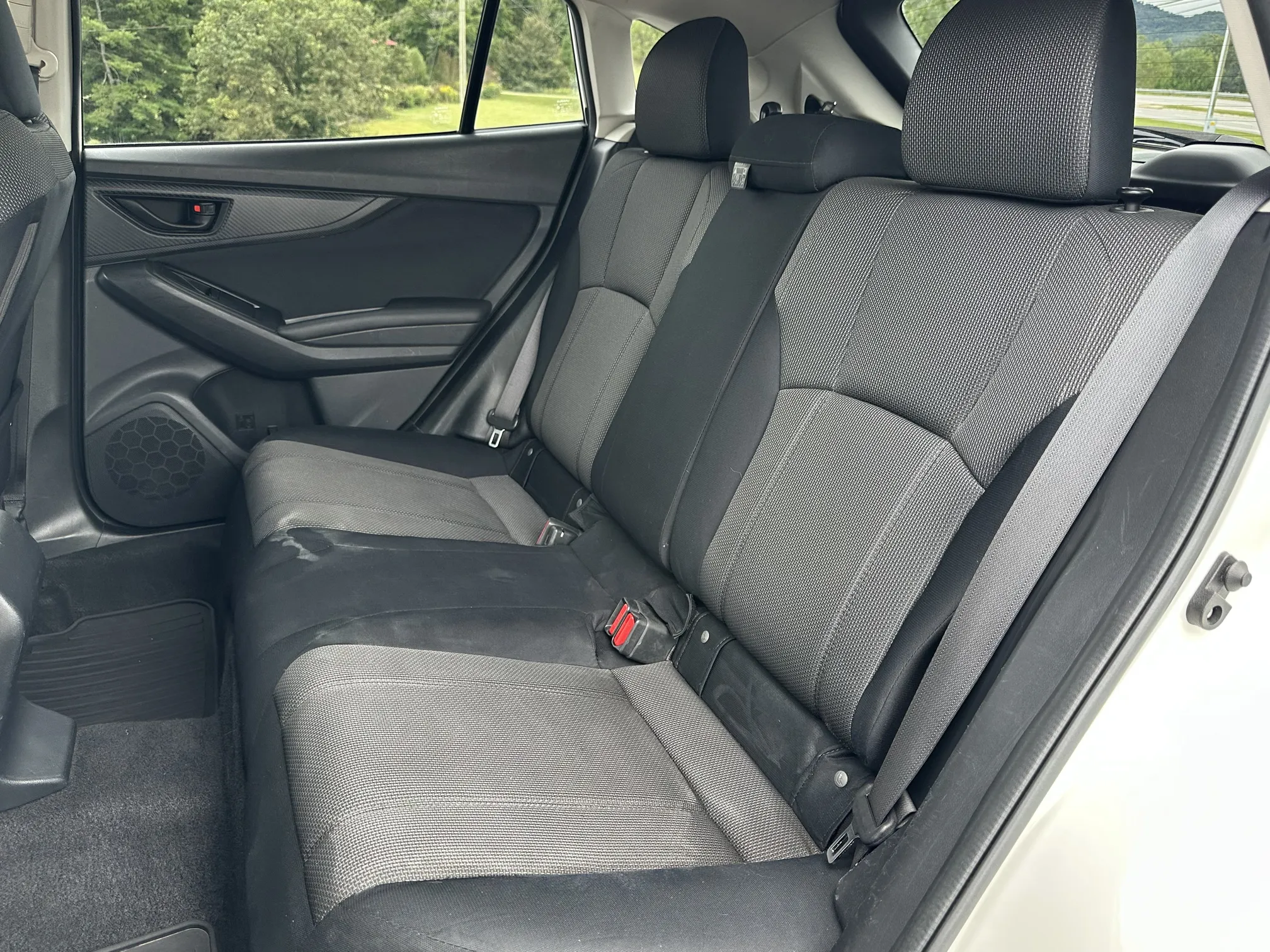 Rear seat