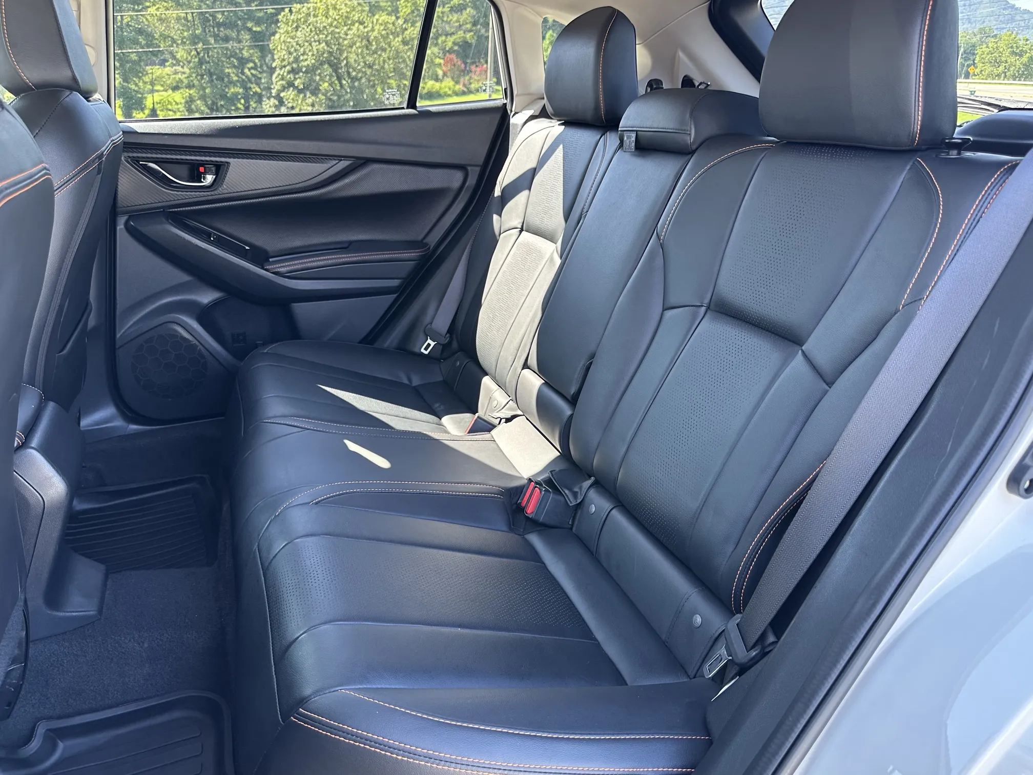 Rear seat