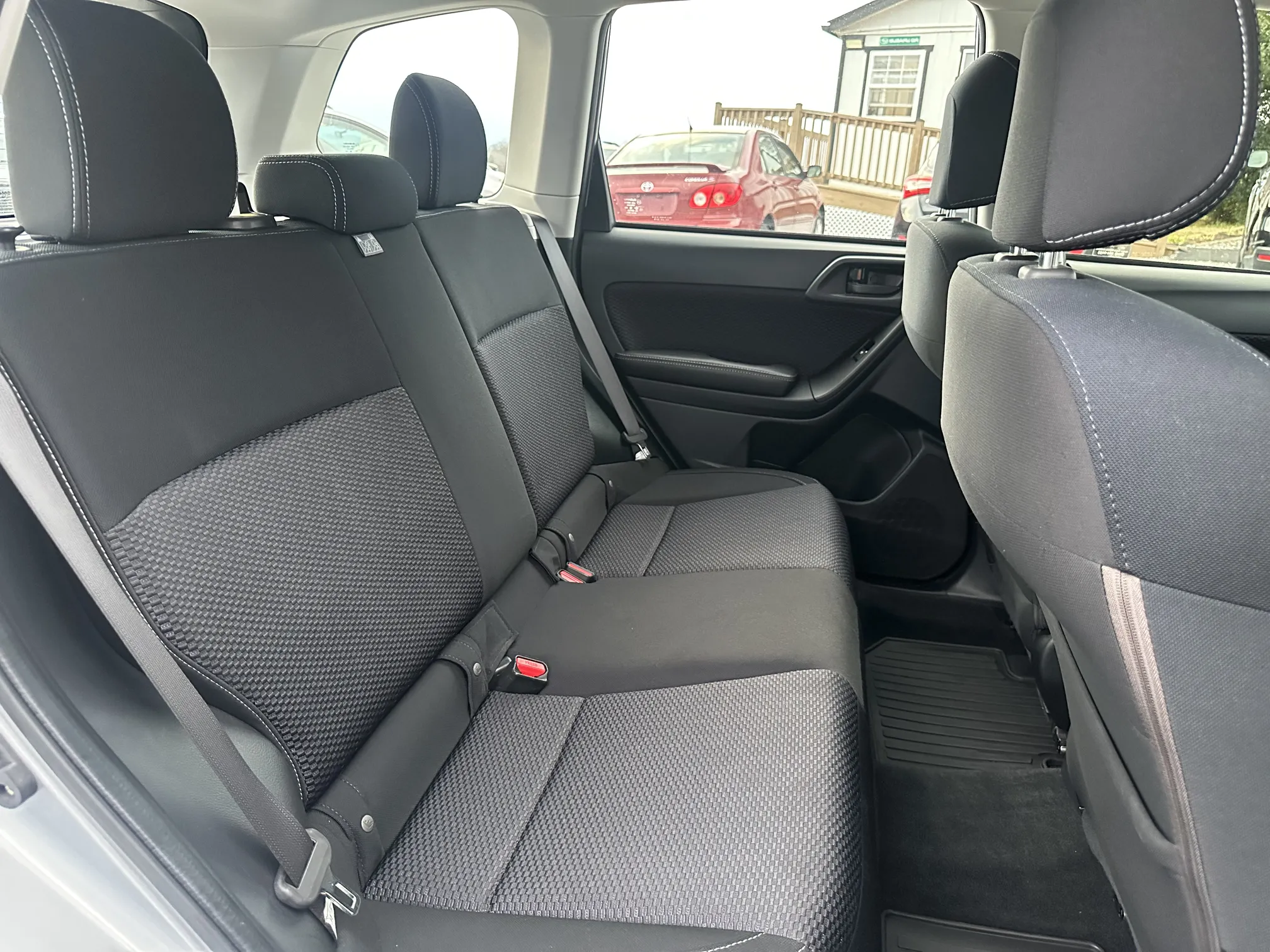 2017 Subaru Forester Base