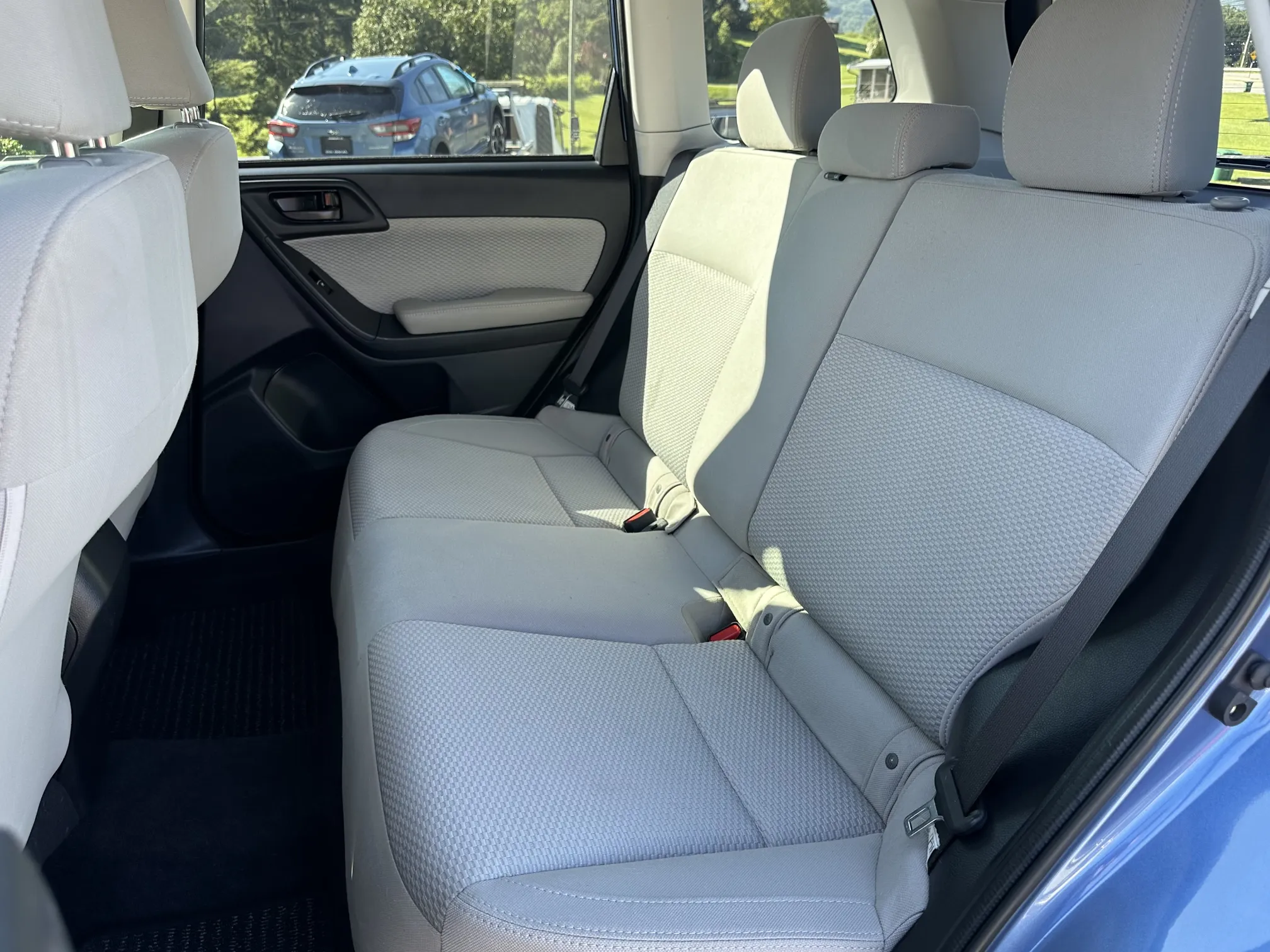 Rear seat
