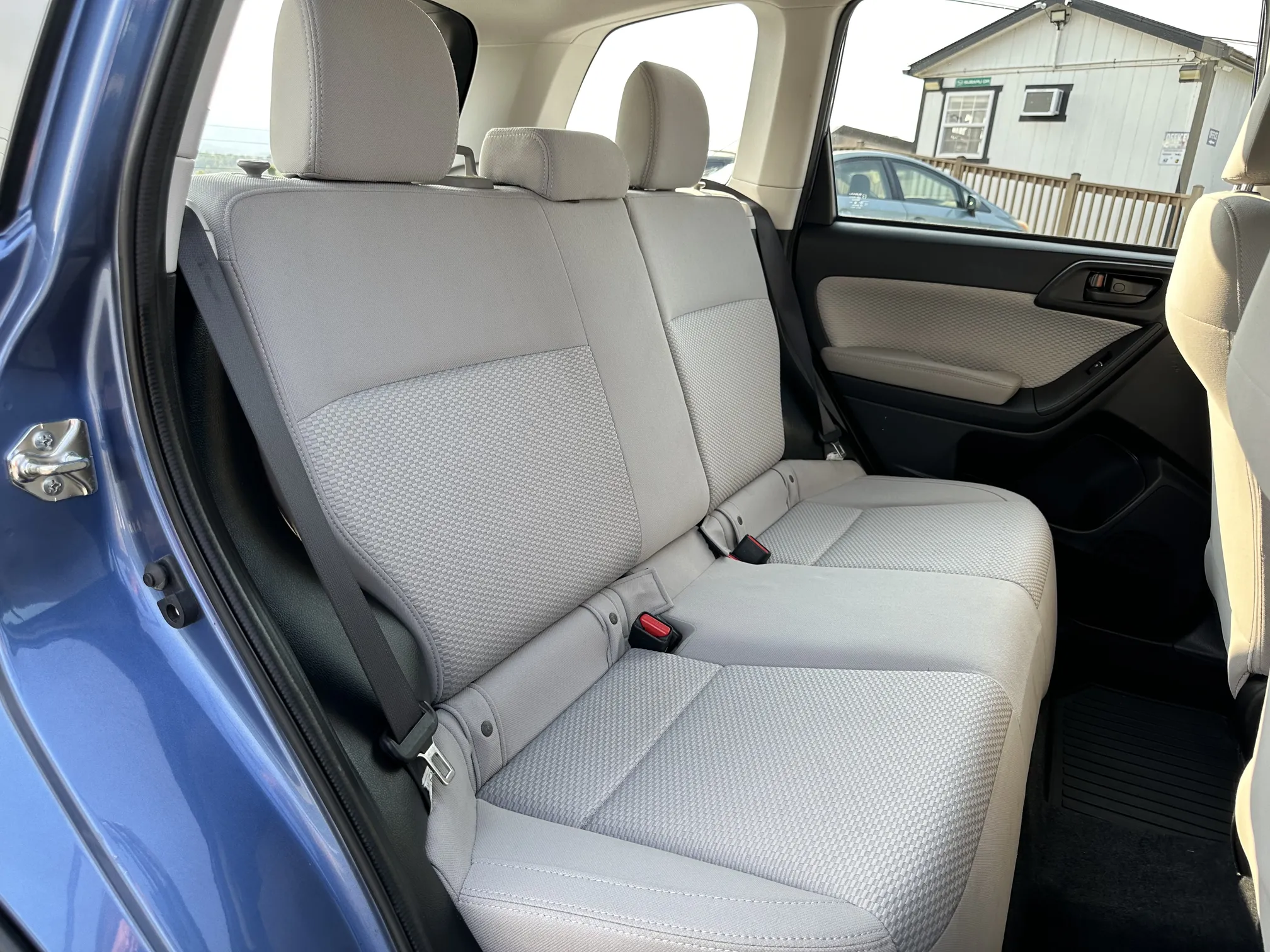 Rear seat