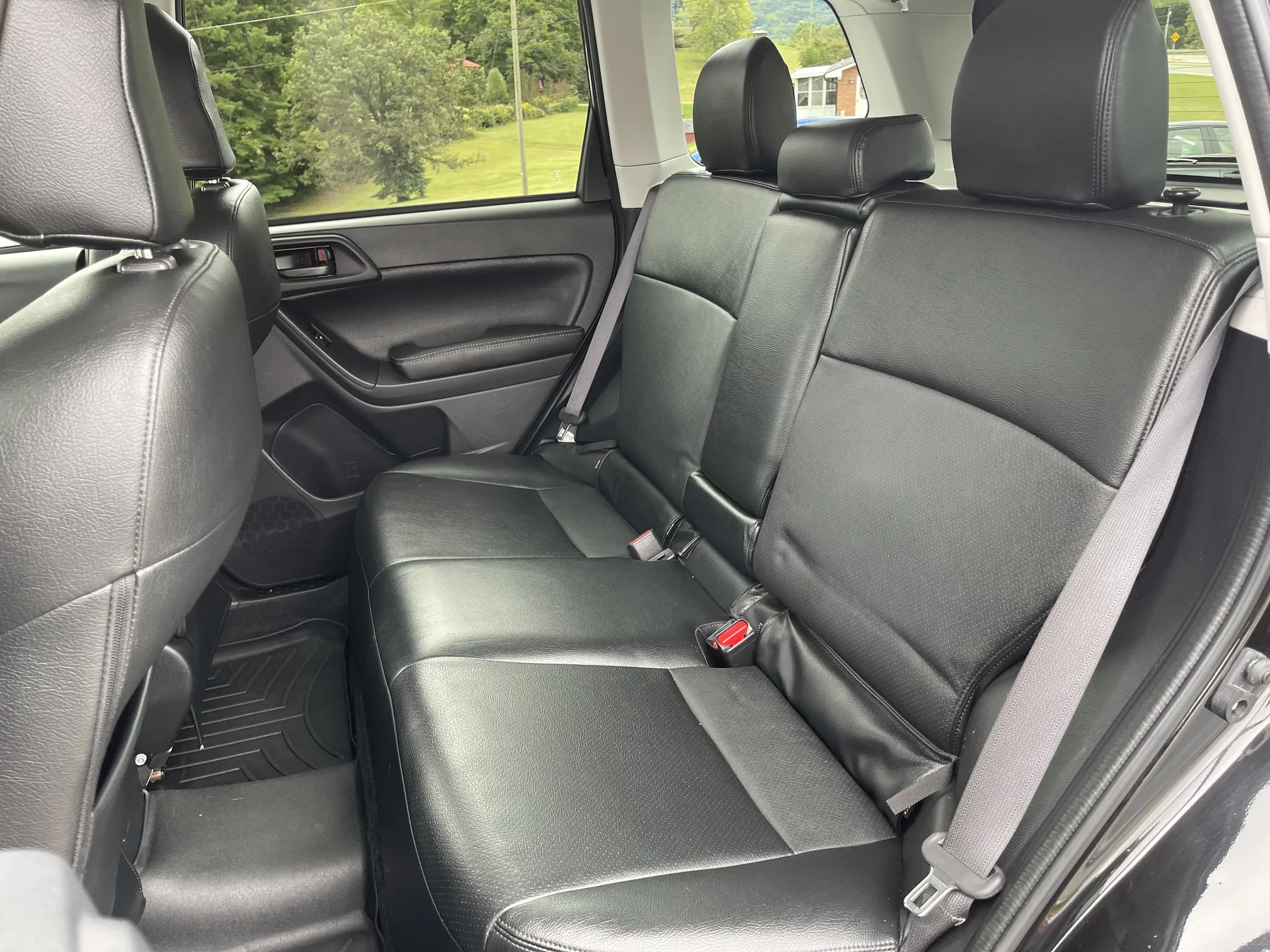 Rear seat
