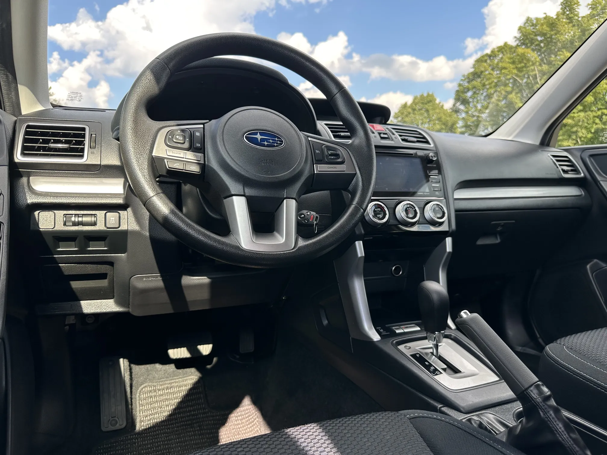 2017 Subaru Forester Premium - Silver