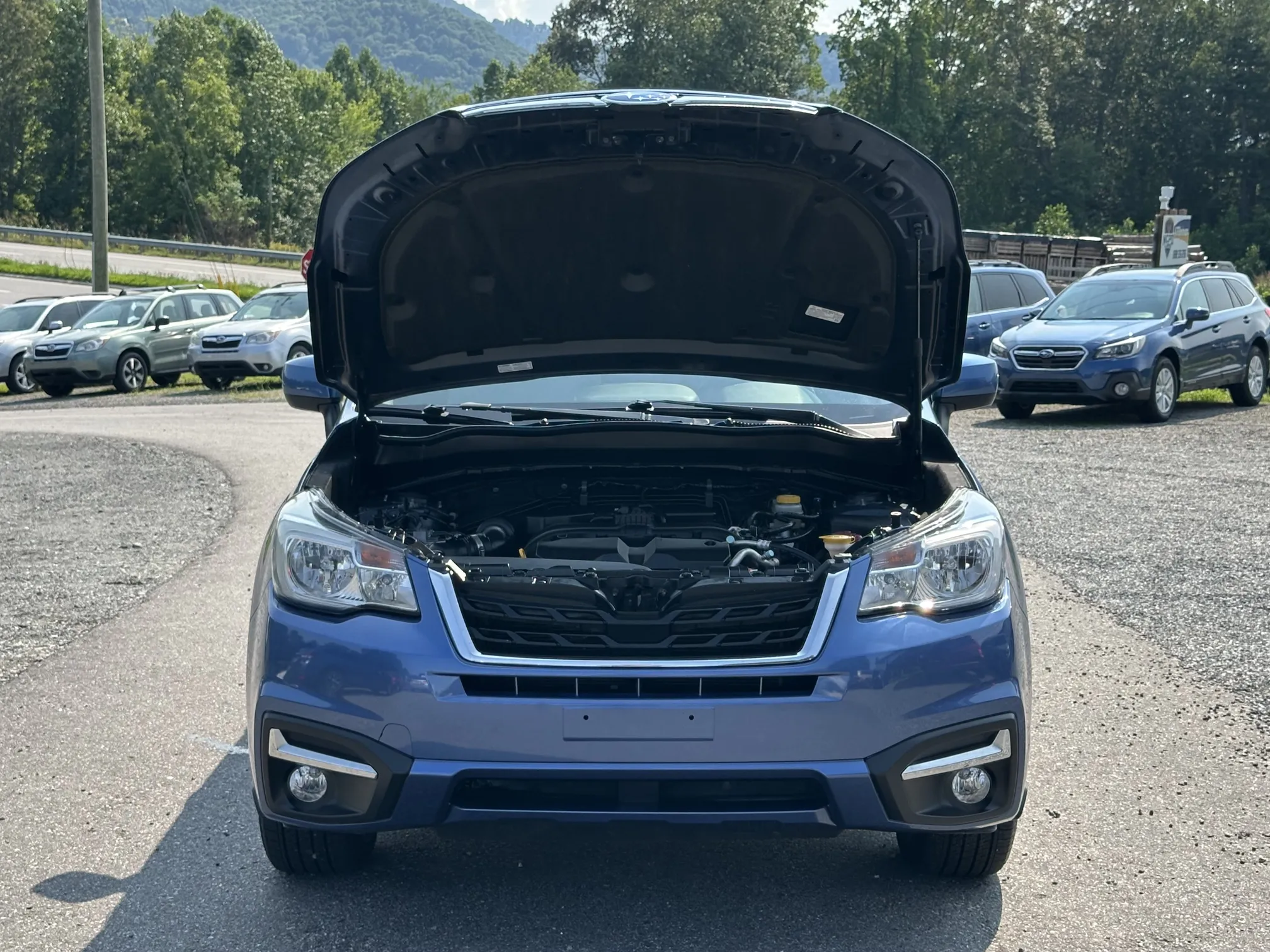 2017 Subaru Forester Premium - Blue