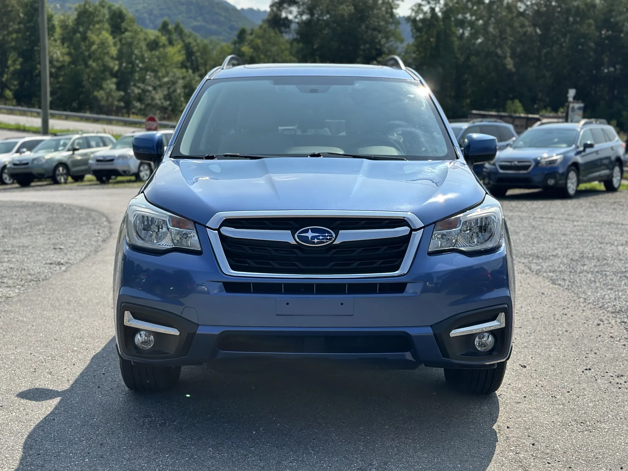 2017 Subaru Forester Premium - Blue