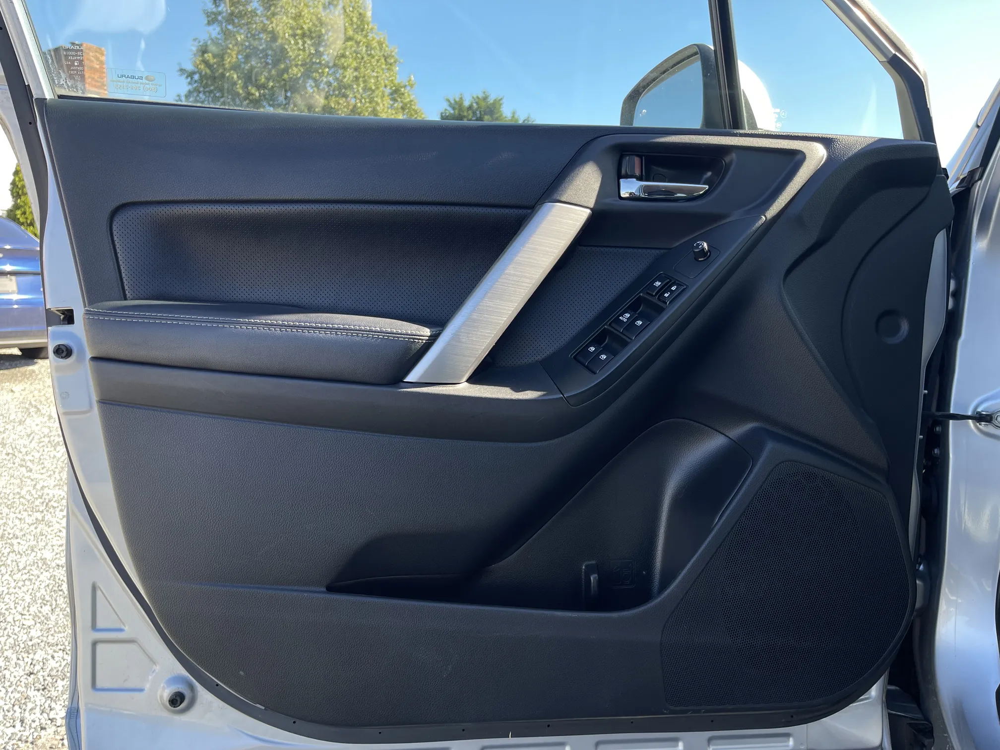 2014 Subaru Forester i Limited - Photo 8