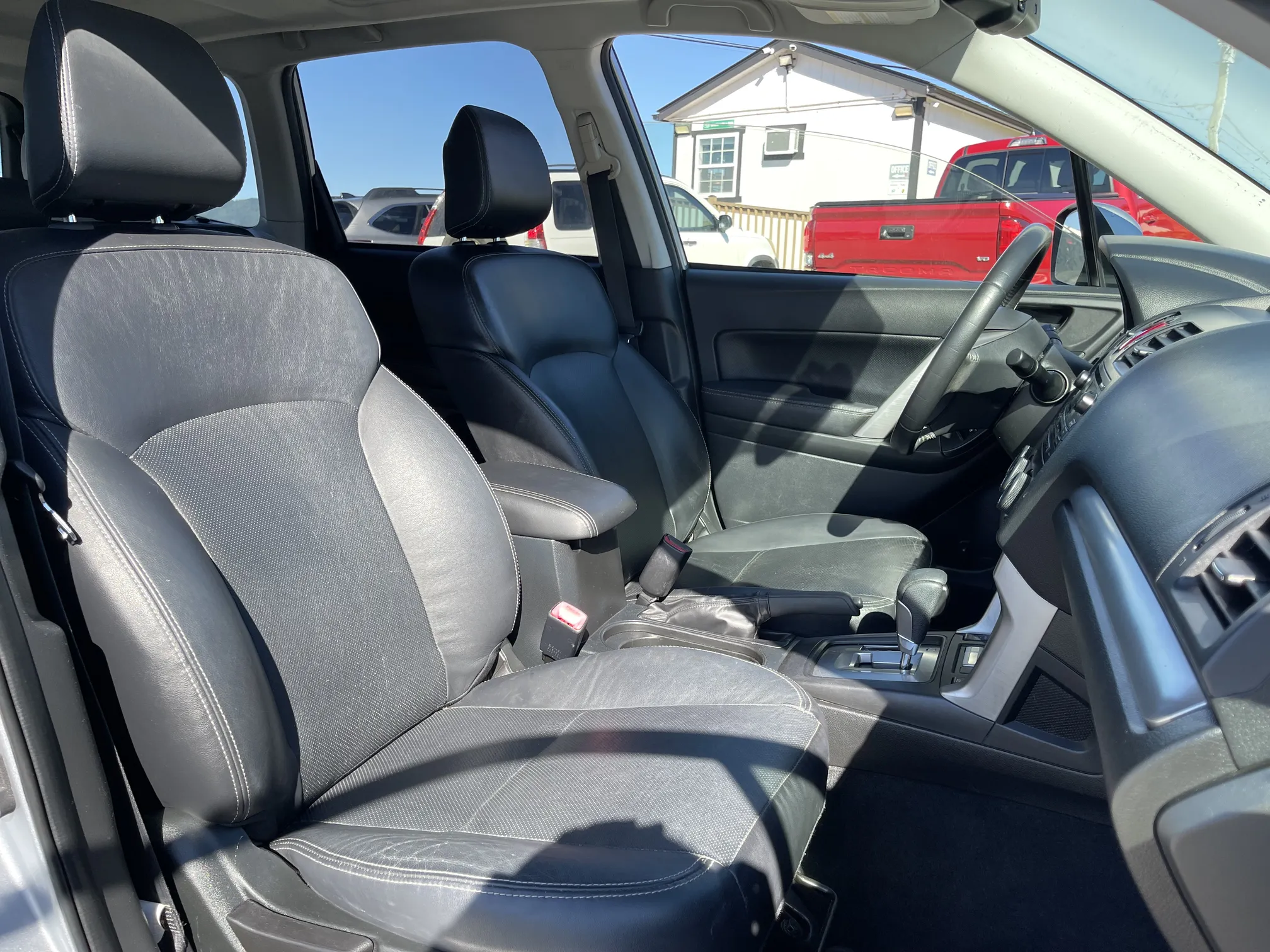 2014 Subaru Forester i Limited - Photo 10