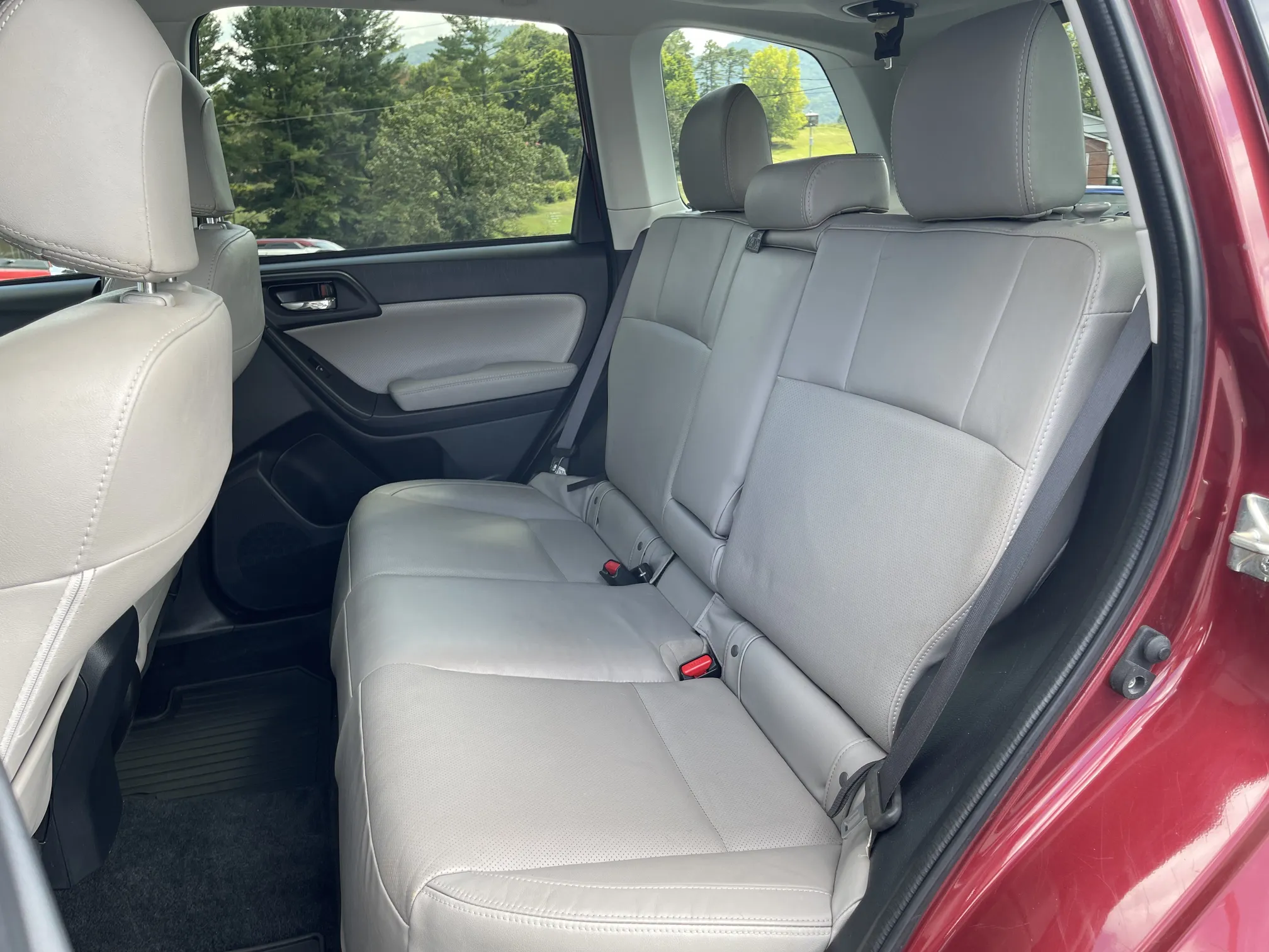 Rear seat