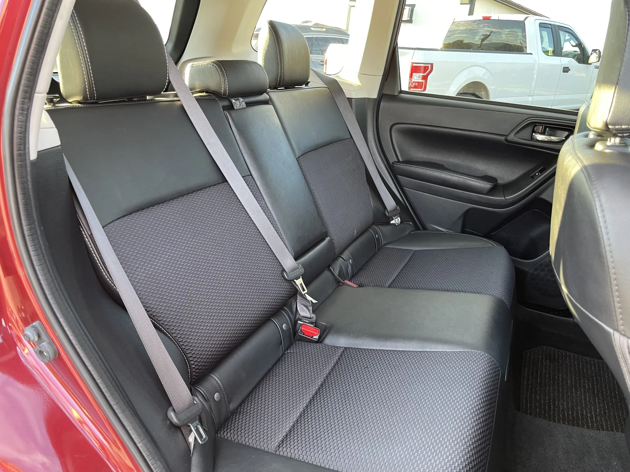 Rear seat