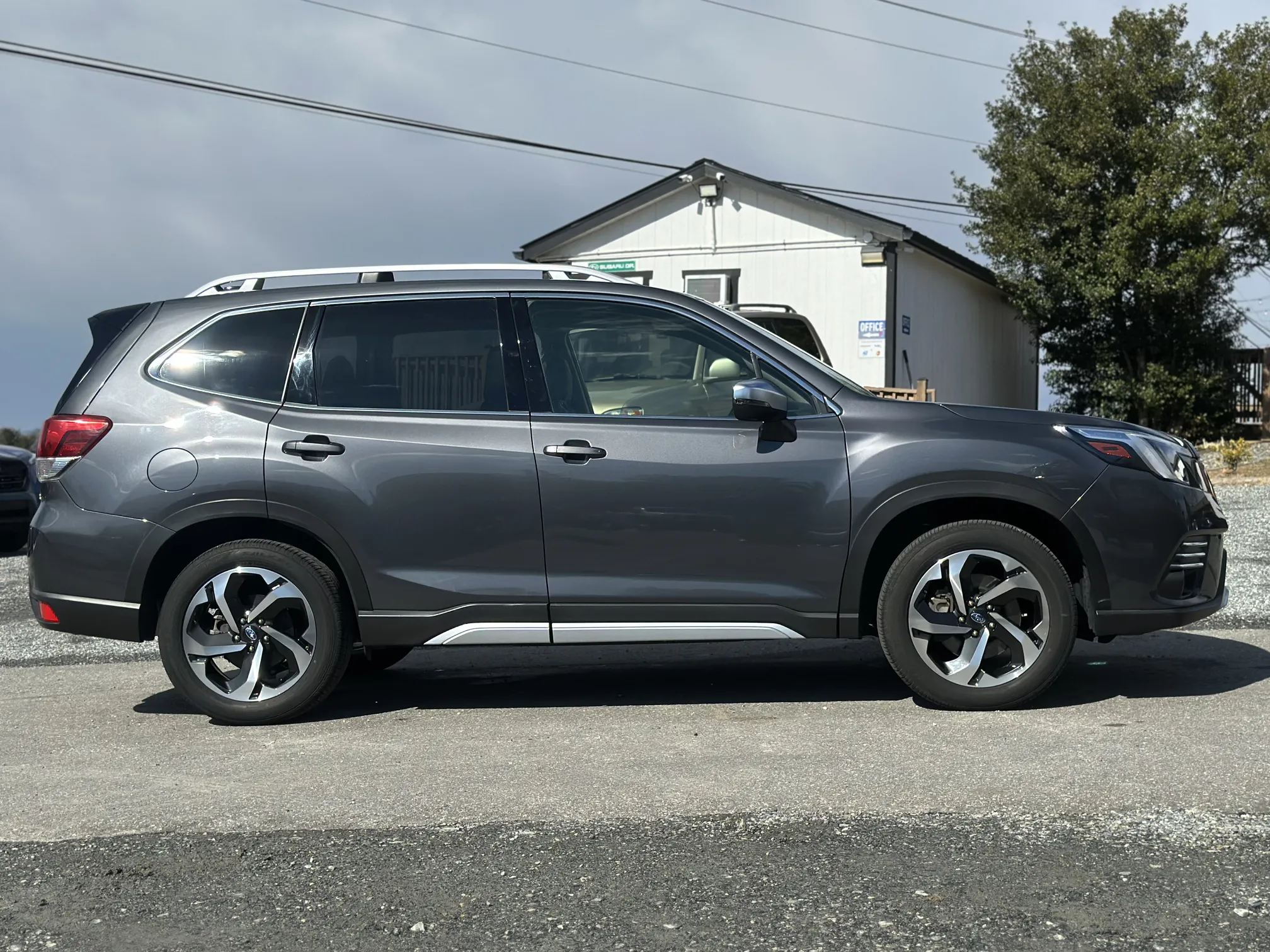 2024 Subaru Forester touring