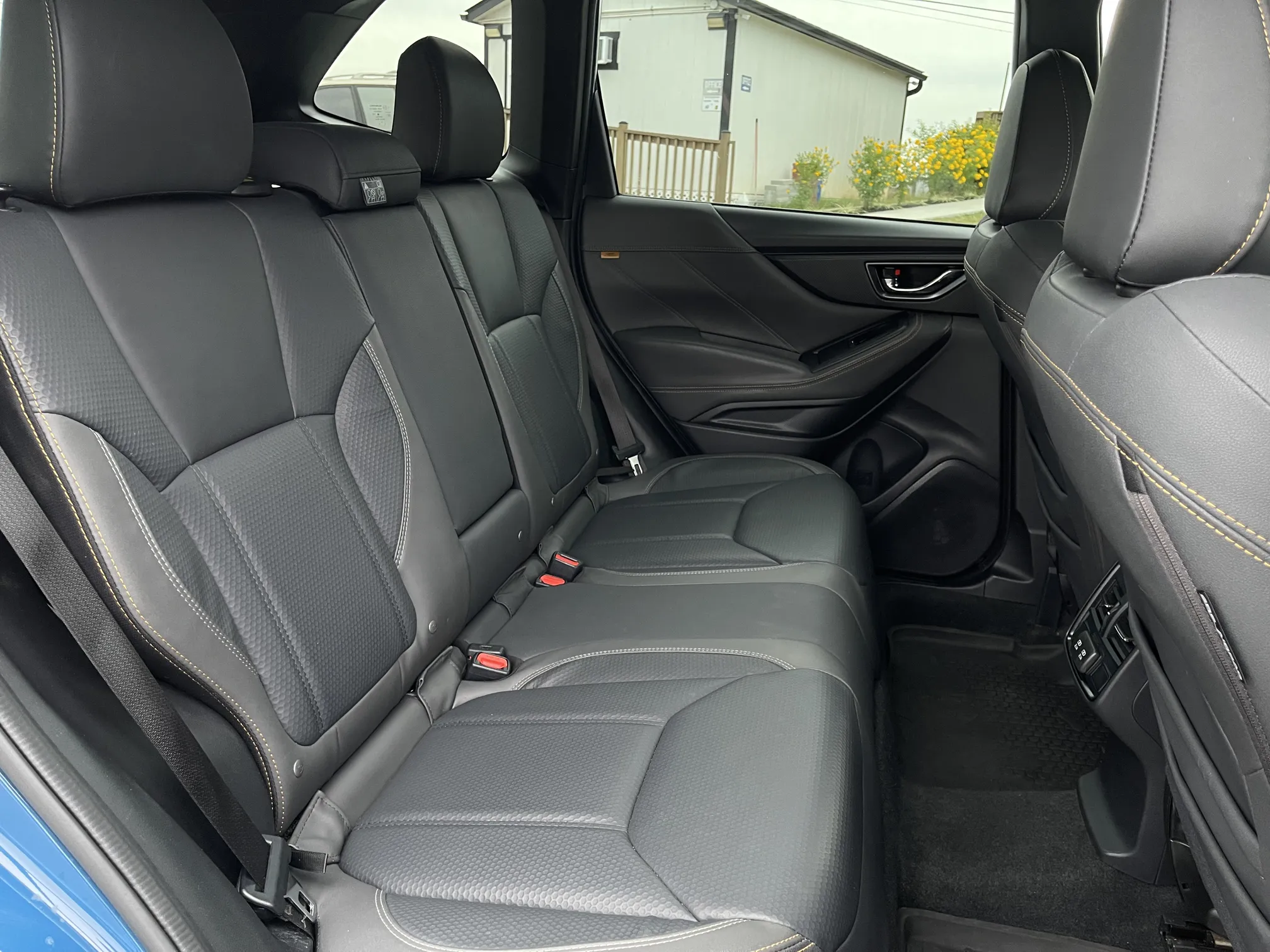 Rear seat