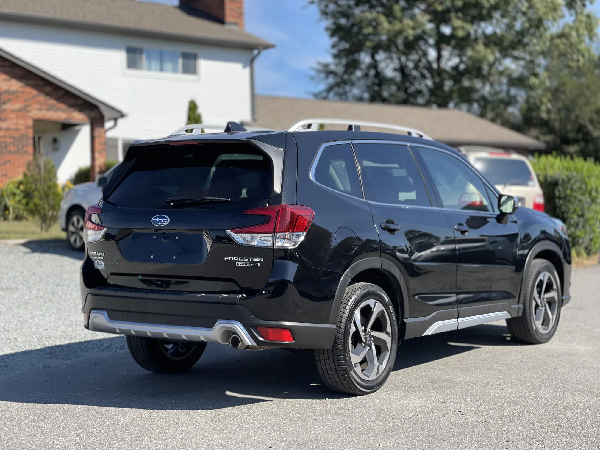 2022 Subaru Forester Touring - Black