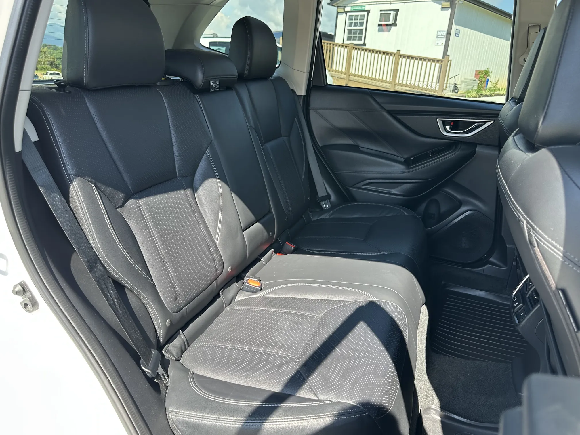 Rear seat