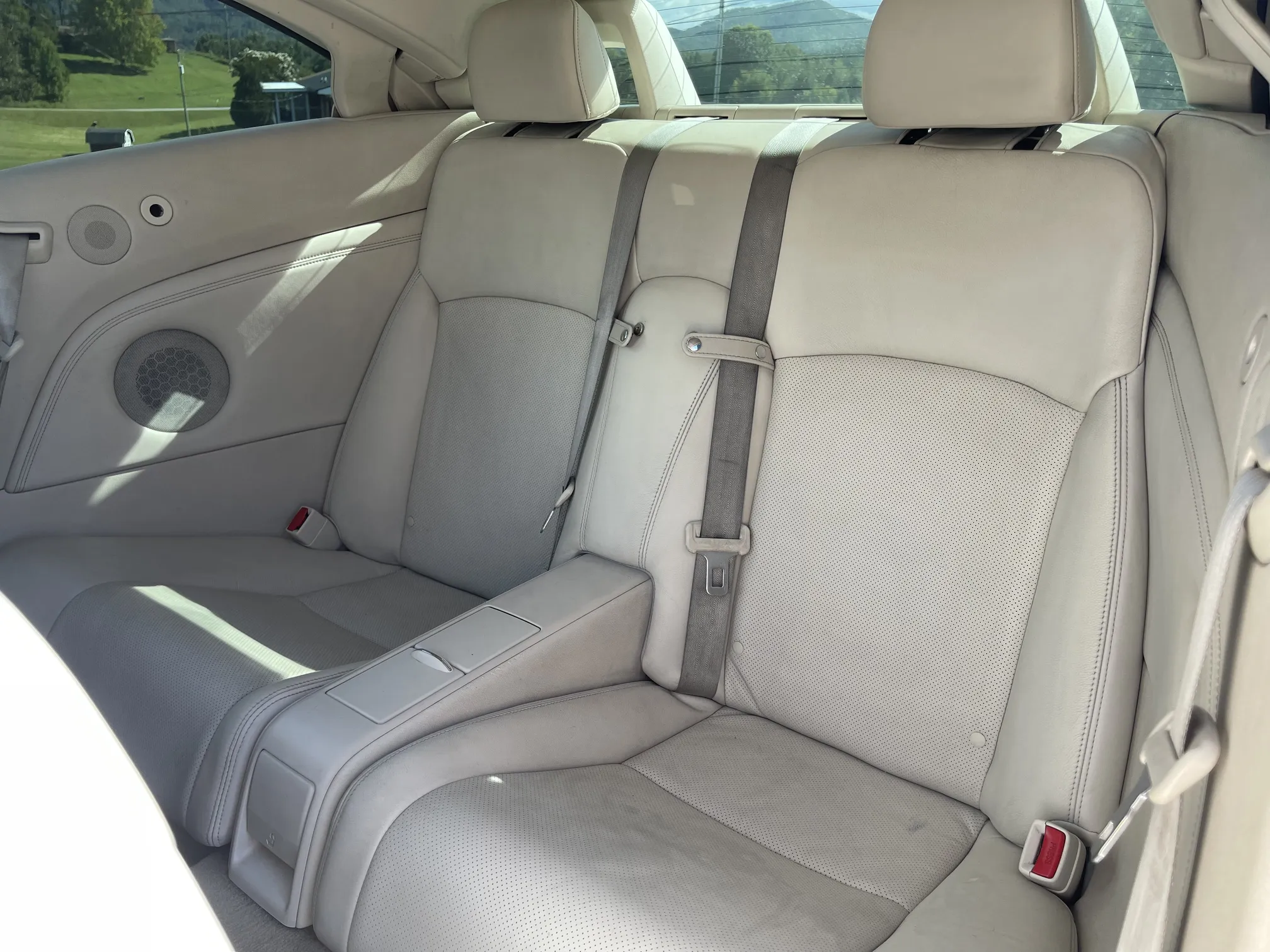 Rear seat