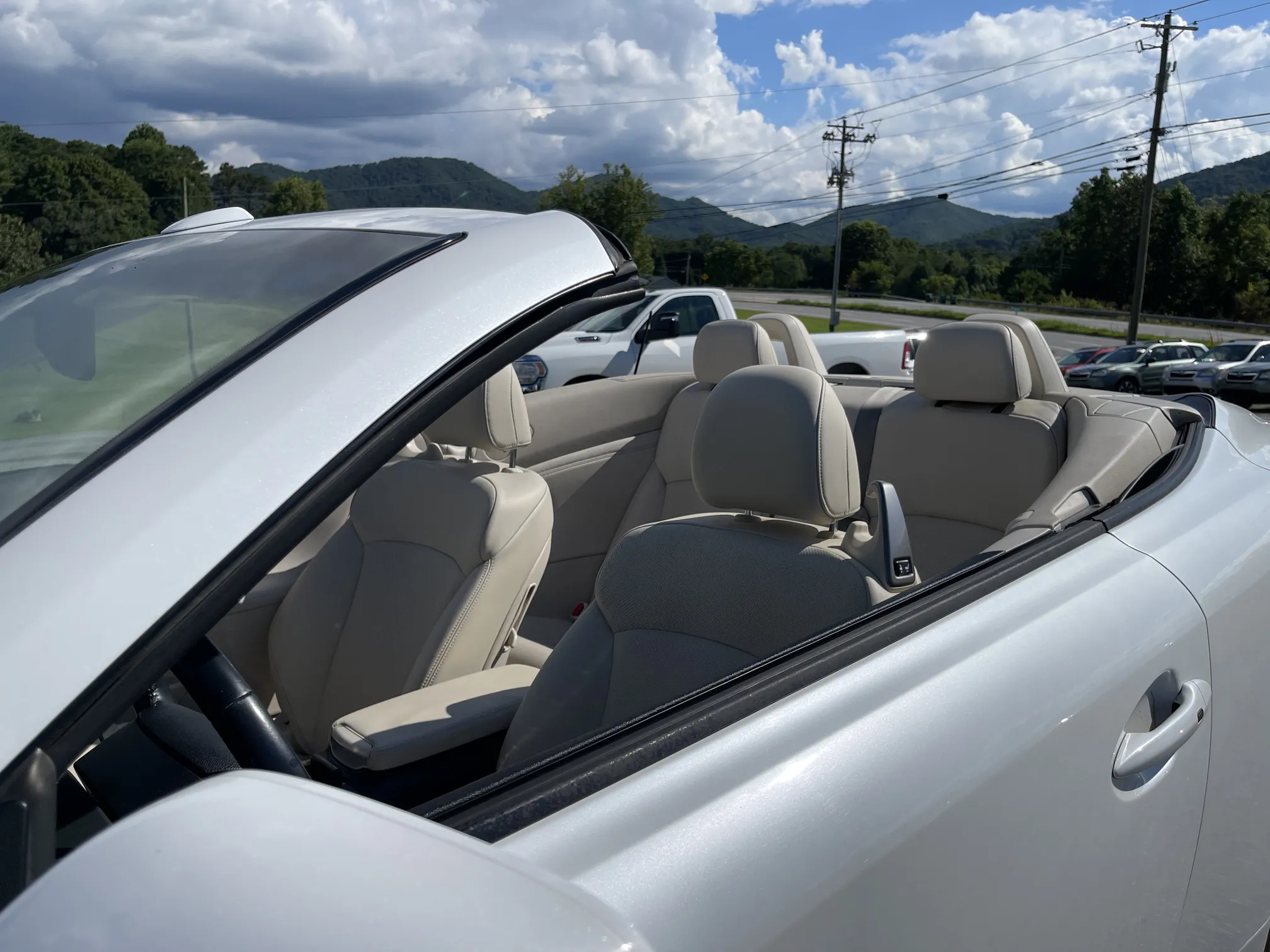 2010 Lexus IS250 C - White