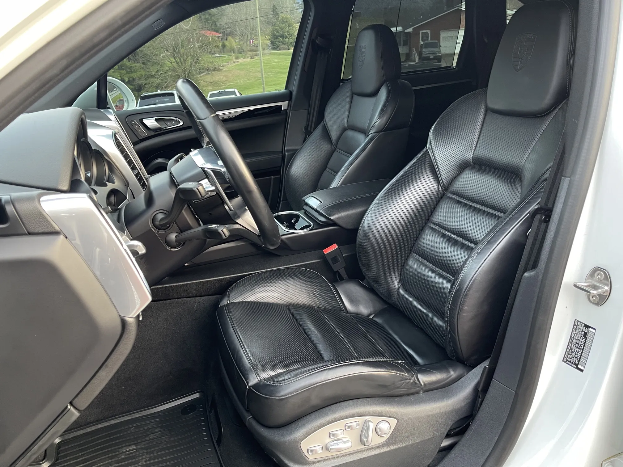 2018 Porsche Cayenne s e-hybrid platinum edition