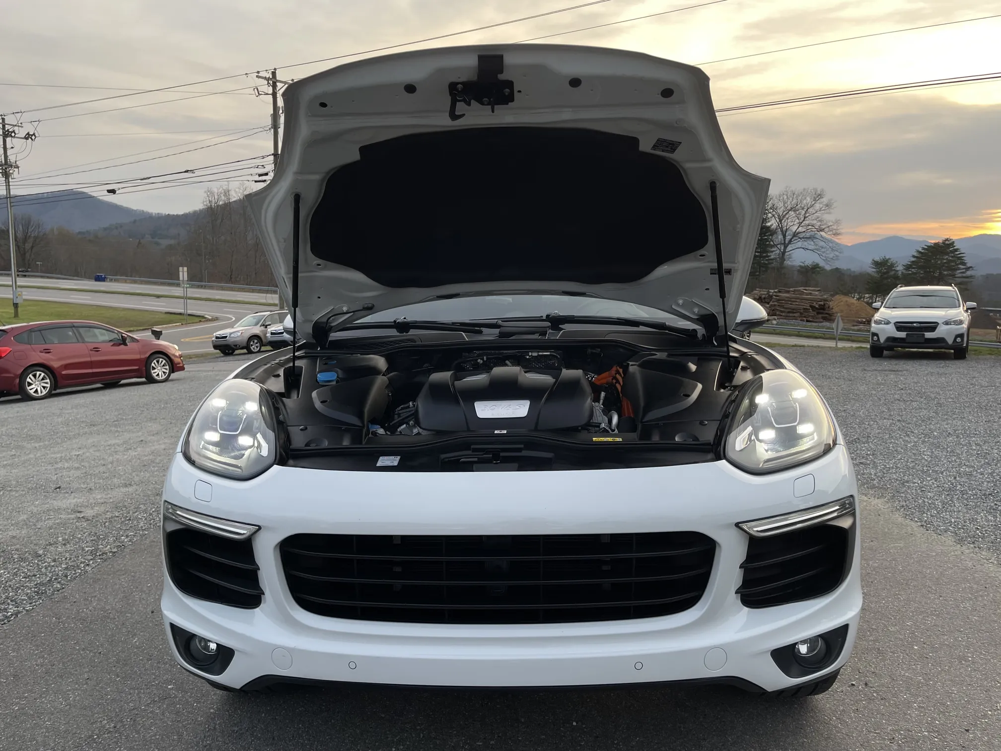 2018 Porsche Cayenne s e-hybrid platinum edition
