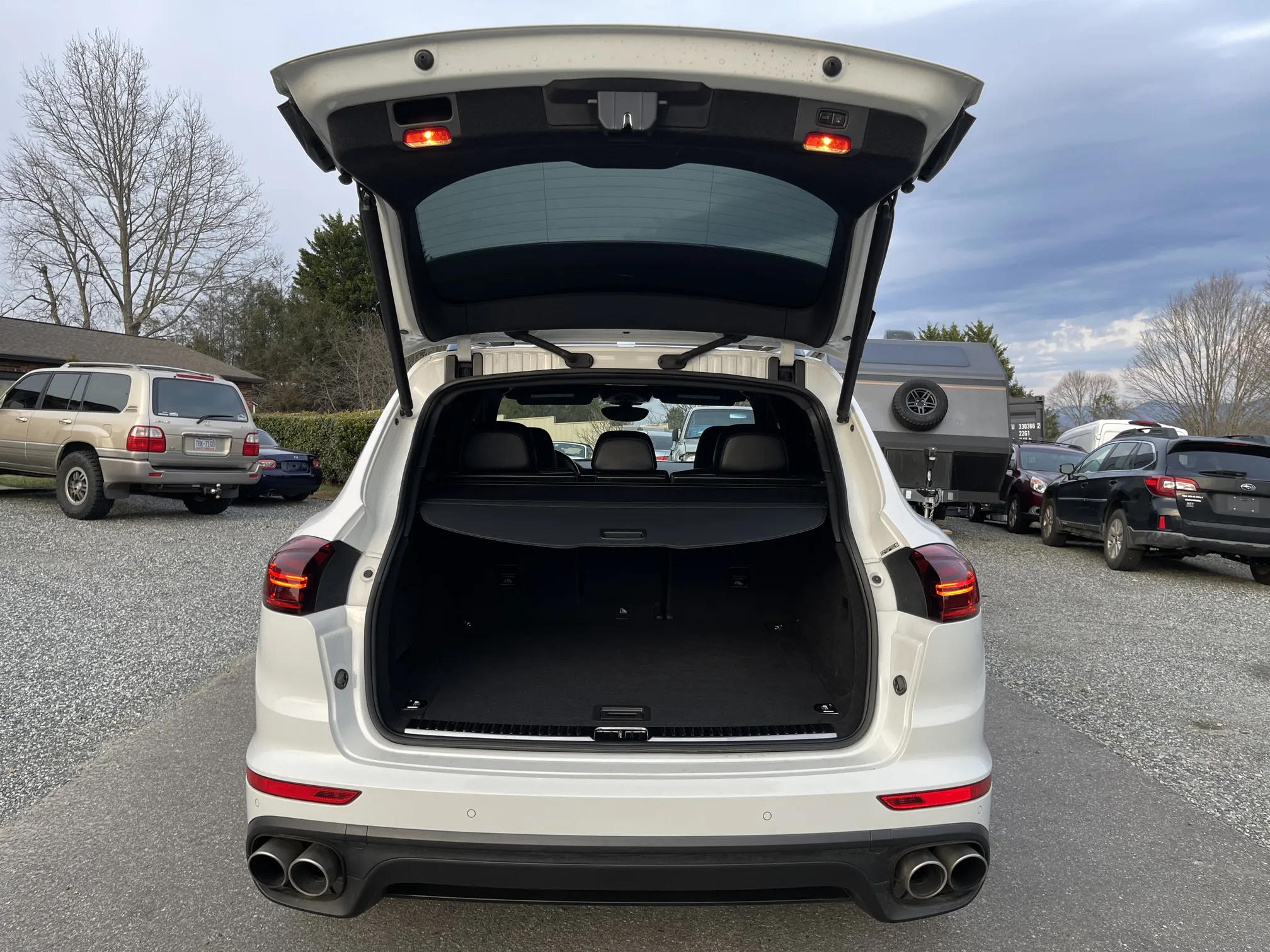 2018 Porsche Cayenne s e-hybrid platinum edition