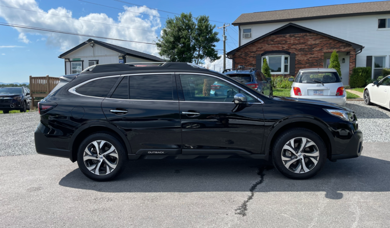 
								2022 Subaru Outback Touring CVT / 13K Miles full									