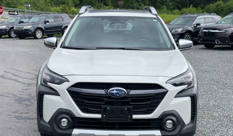 
								2023 Subaru Outback Touring / 20K Miles full									